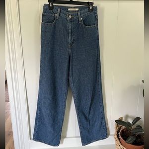 Levi’s high waisted jeans
